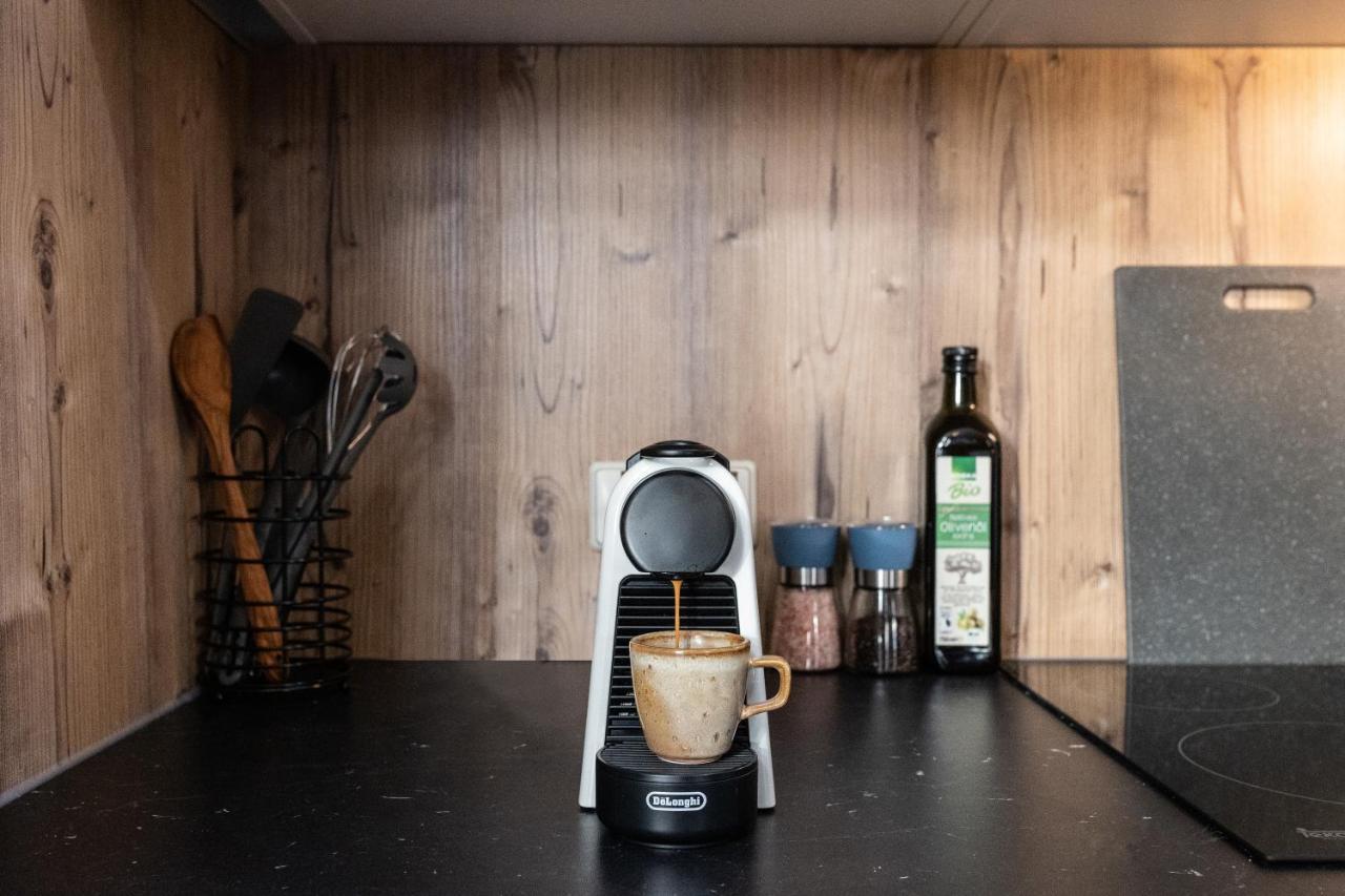 Design Studio - Wifi Und Netflix Chemnitz Esterno foto